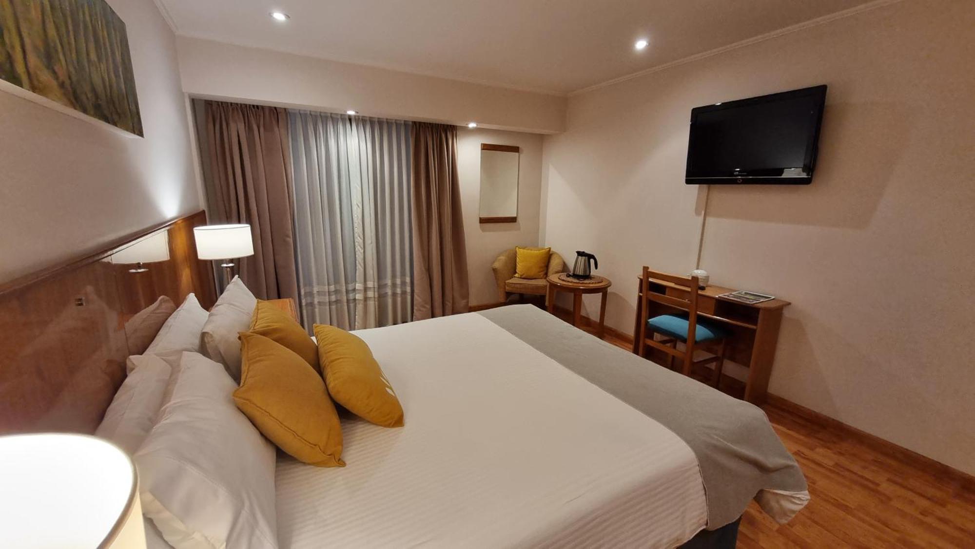 Ñikén Hotel Spa&Business Center Necochea Extérieur photo