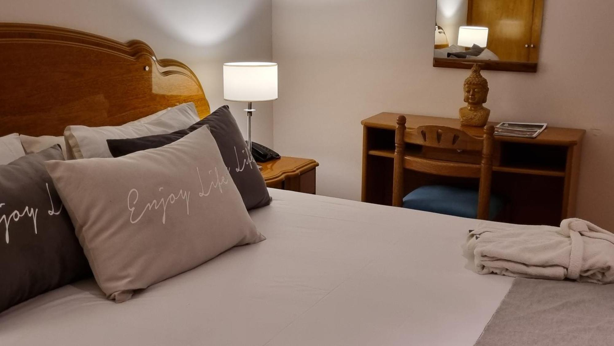 Ñikén Hotel Spa&Business Center Necochea Extérieur photo
